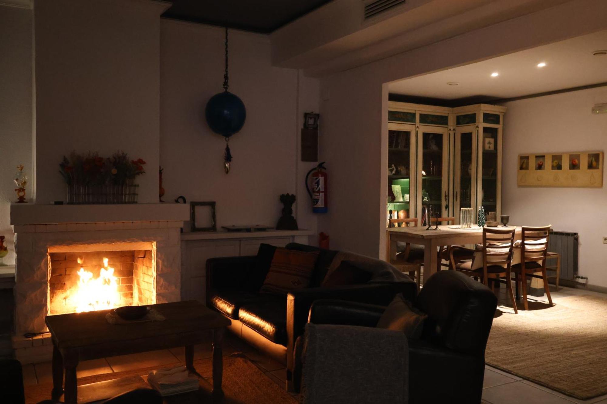 El Cedre Blau Vivienda Con Piscina En Granollers Villa ภายนอก รูปภาพ